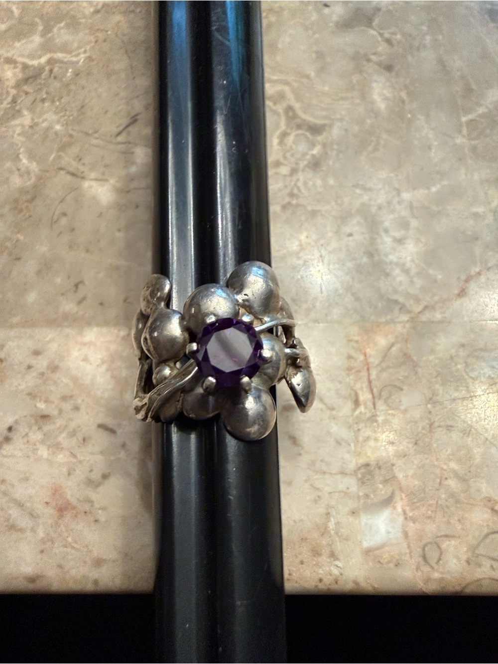 Vintage MCM sterling silver abstract, ring, brutalist style with amethyst - Picture 4 of 7